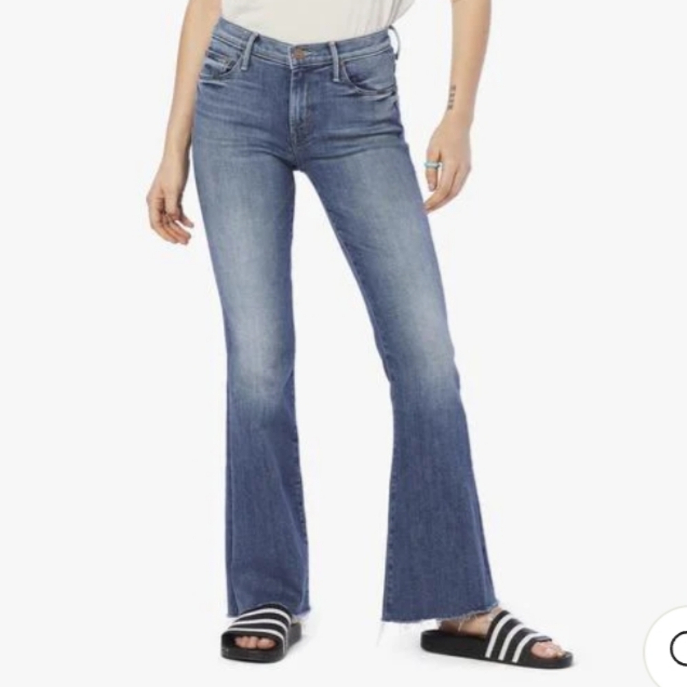 MOTHER Women's Blue Washed Flare Jeans
